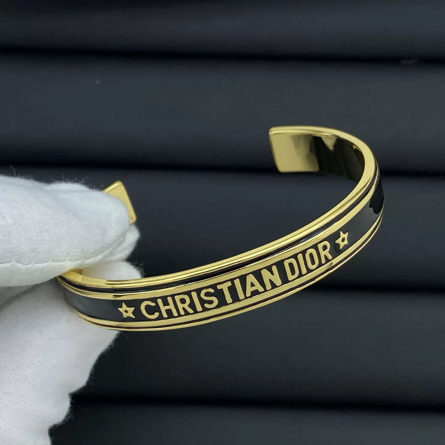 Durable 3532 Christian Dior Bracelets