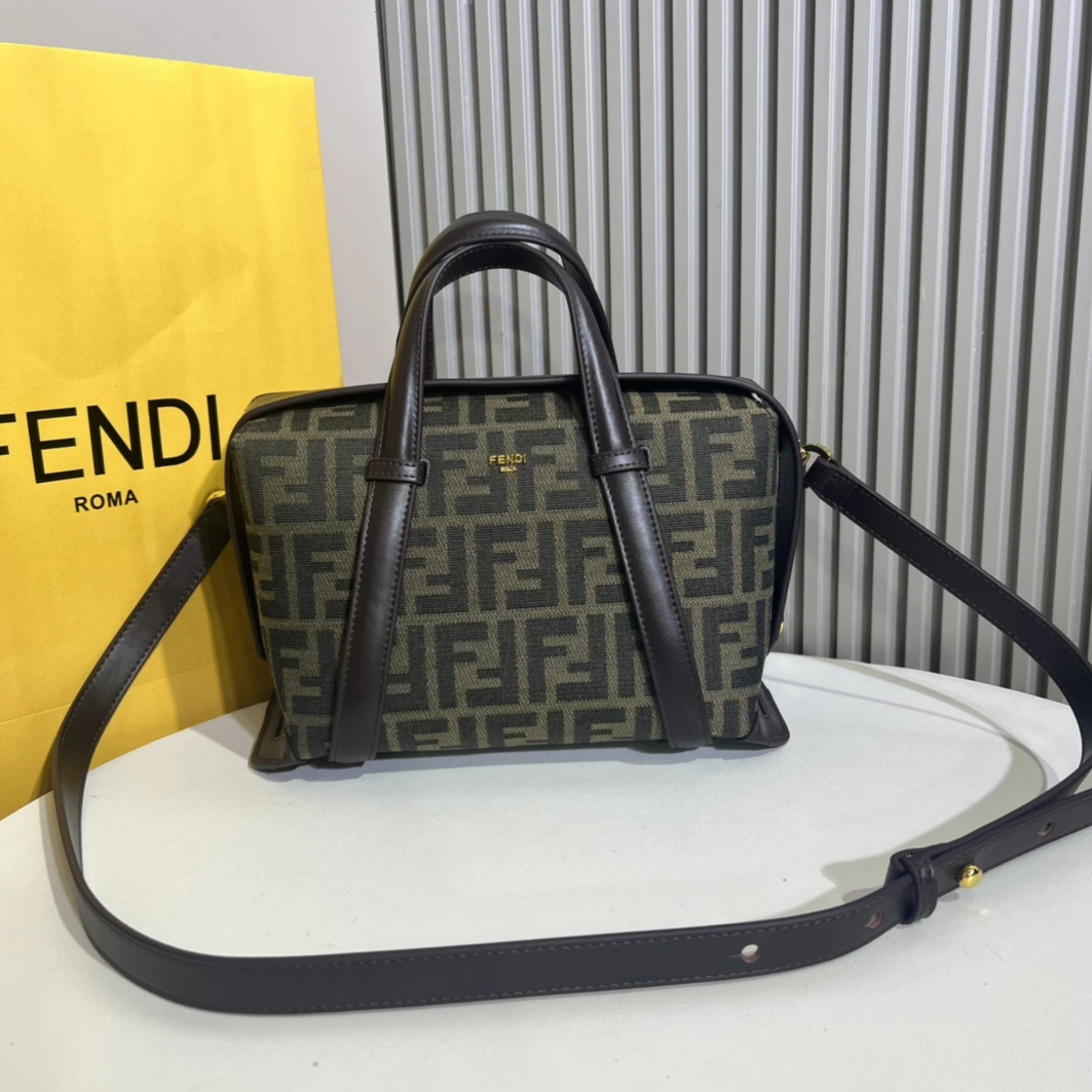 Durable 3620 Fendi AAA Quality Handbags For Women