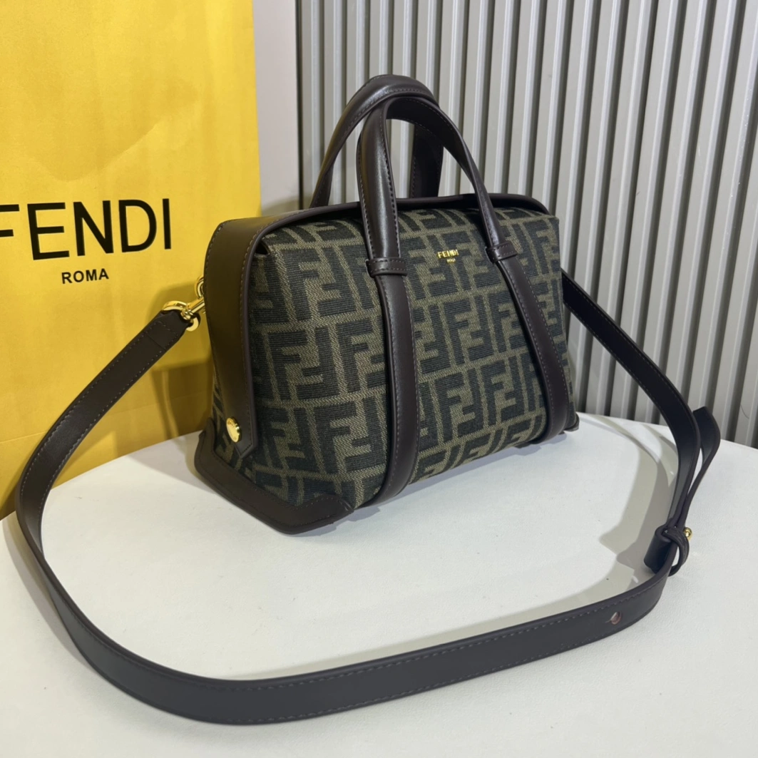 Durable 3620 Fendi AAA Quality Handbags For Women