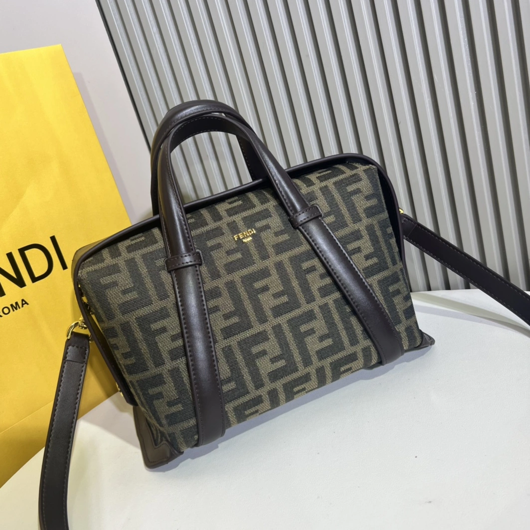 Durable 3620 Fendi AAA Quality Handbags For Women