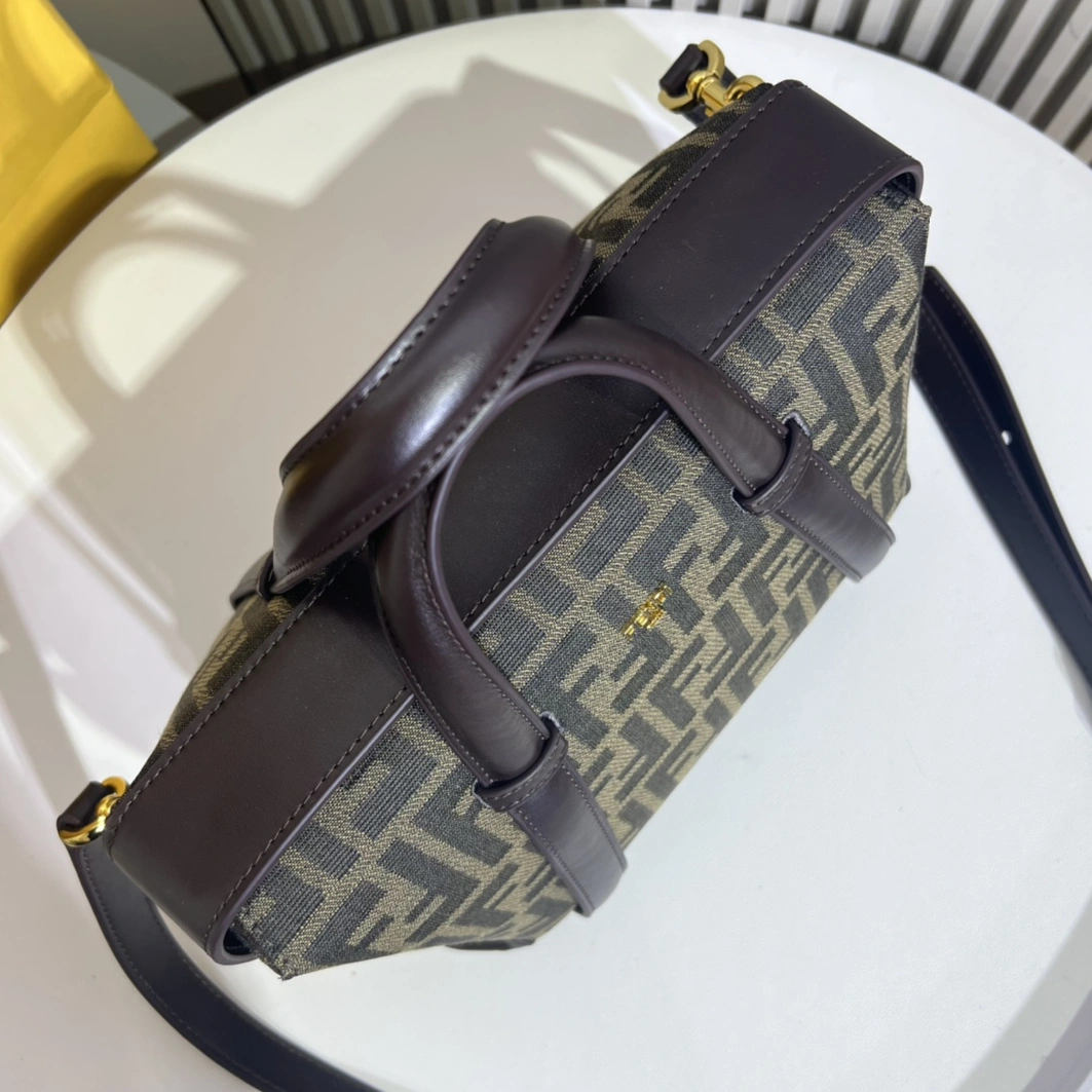 Durable 3620 Fendi AAA Quality Handbags For Women