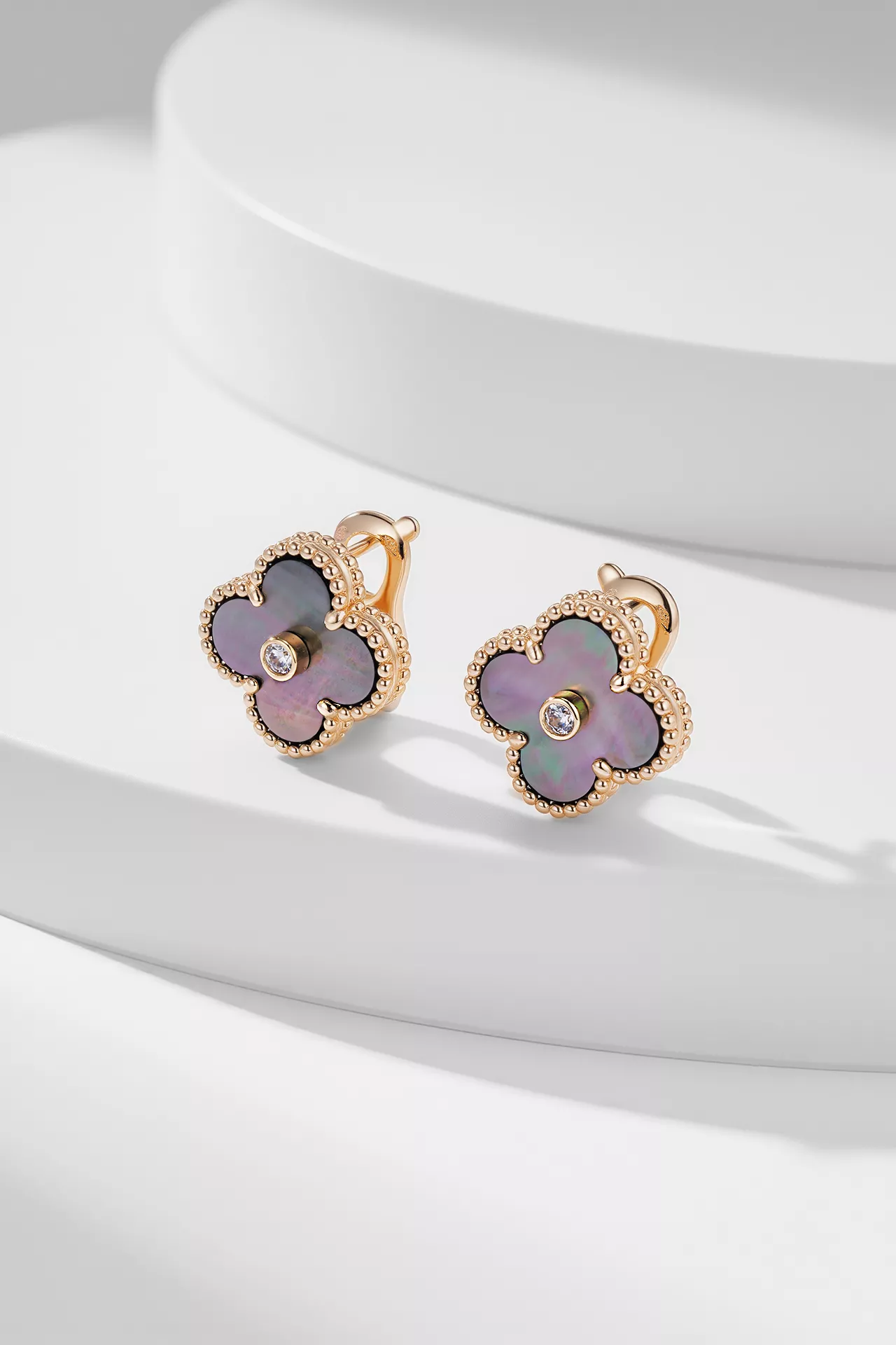 Durable 3655 Van Cleef & Arpels Earrings For Women
