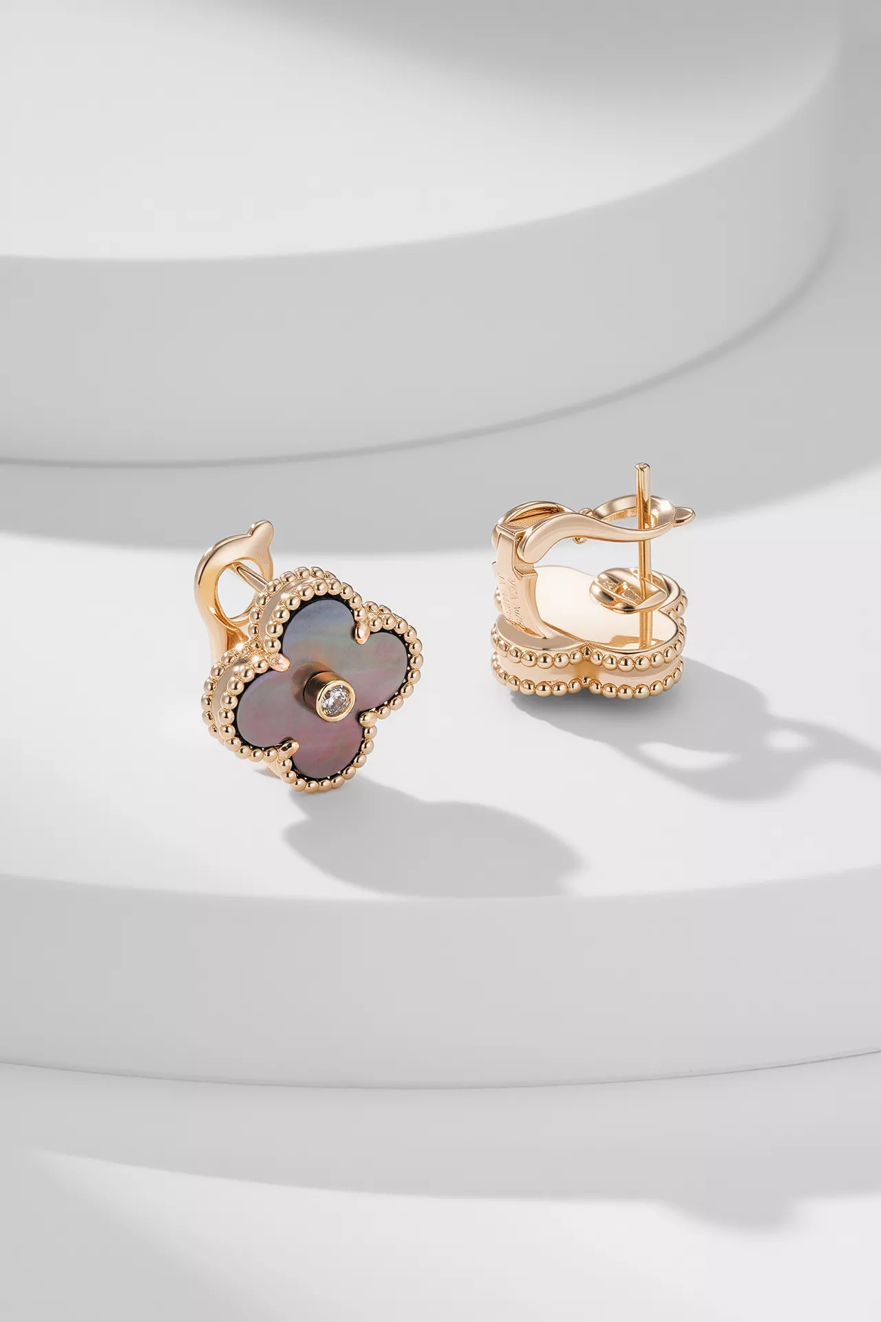 Durable 3655 Van Cleef & Arpels Earrings For Women