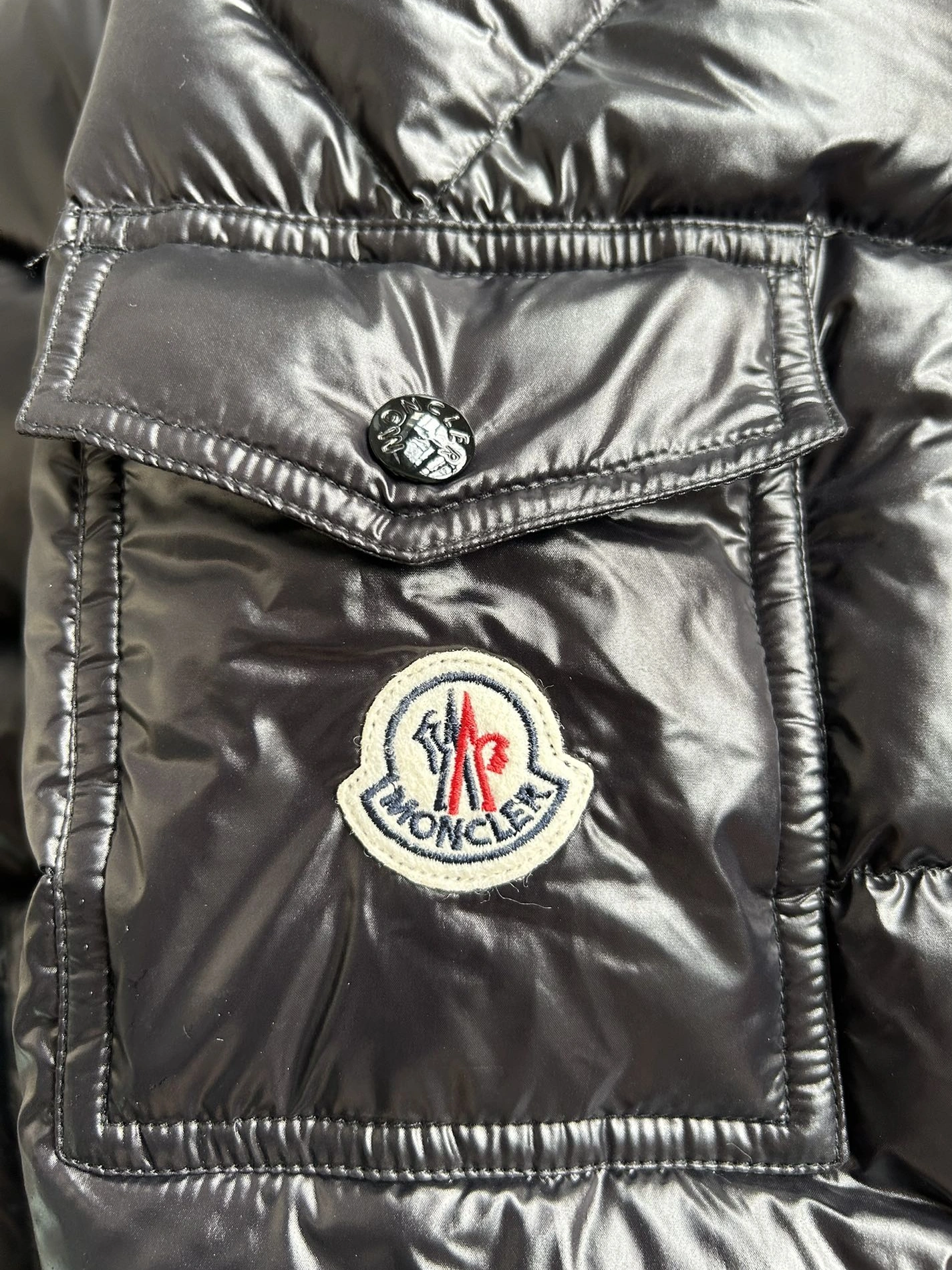 Durable 3665 Moncler Down Feather Coat Long Sleeved For Unisex