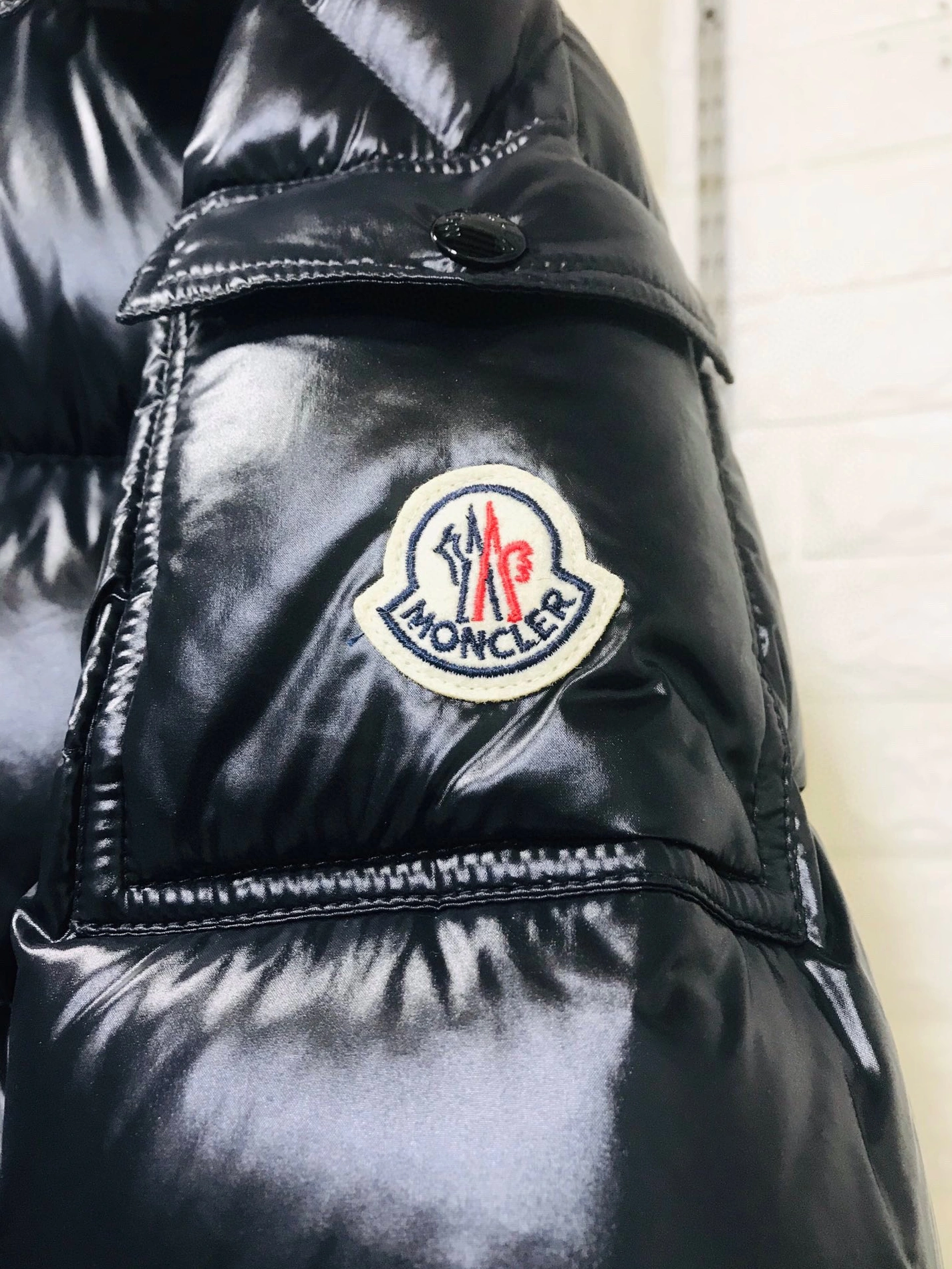 Durable 3665 Moncler Down Feather Coat Long Sleeved For Unisex