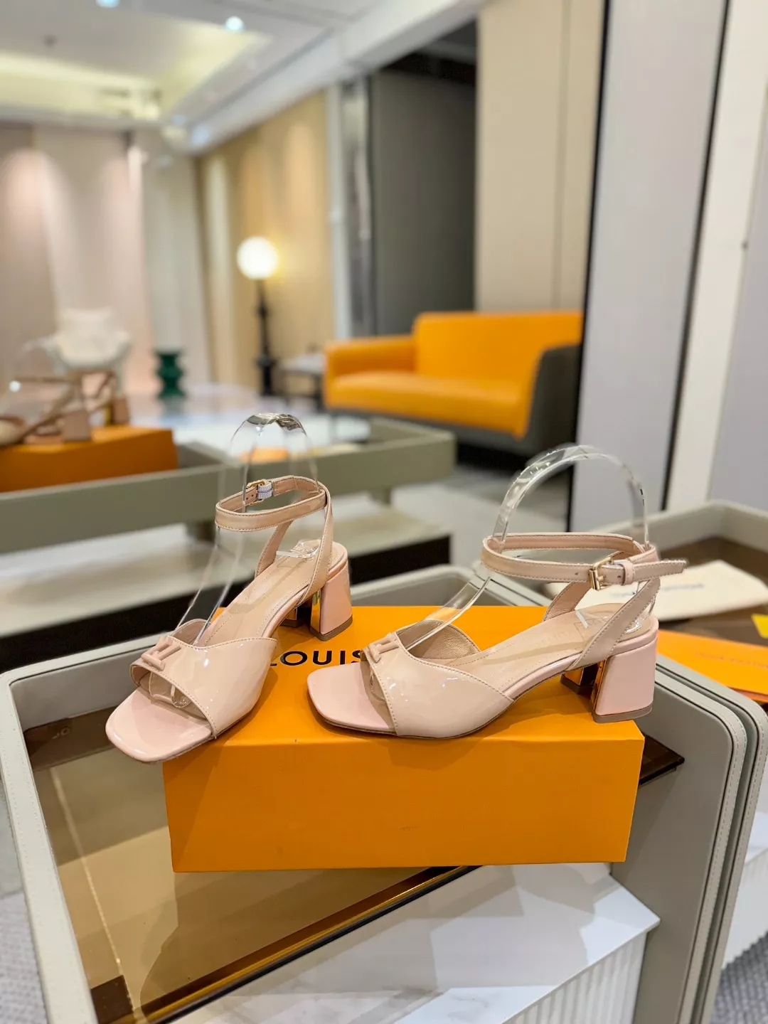 Durable 3691 Louis Vuitton Sandal For Women