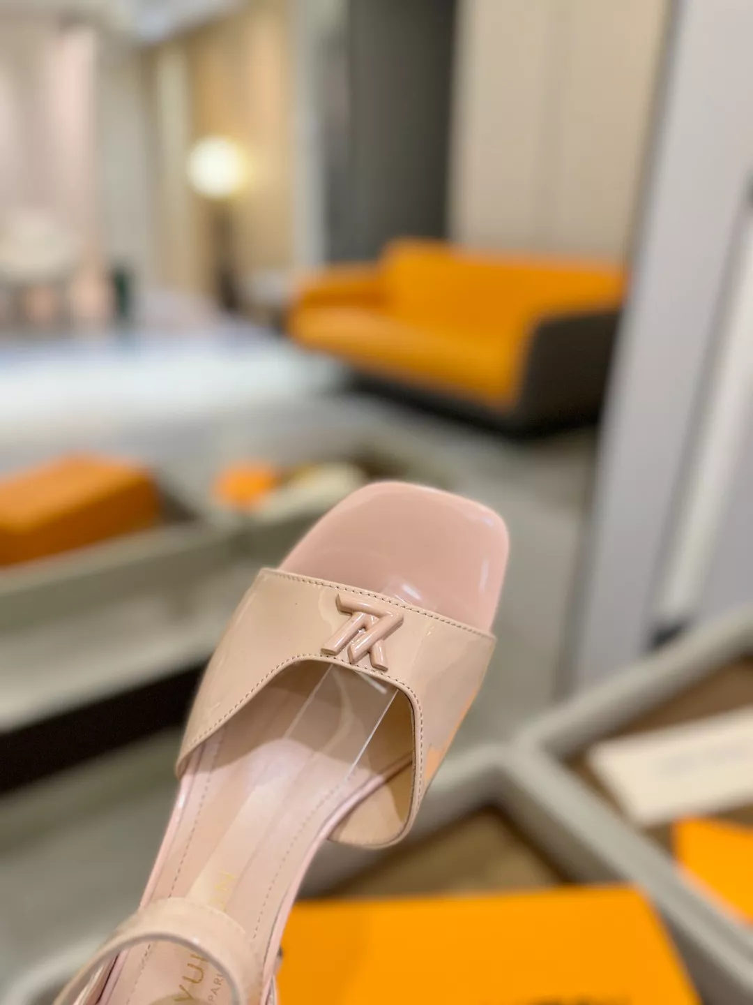 Durable 3691 Louis Vuitton Sandal For Women