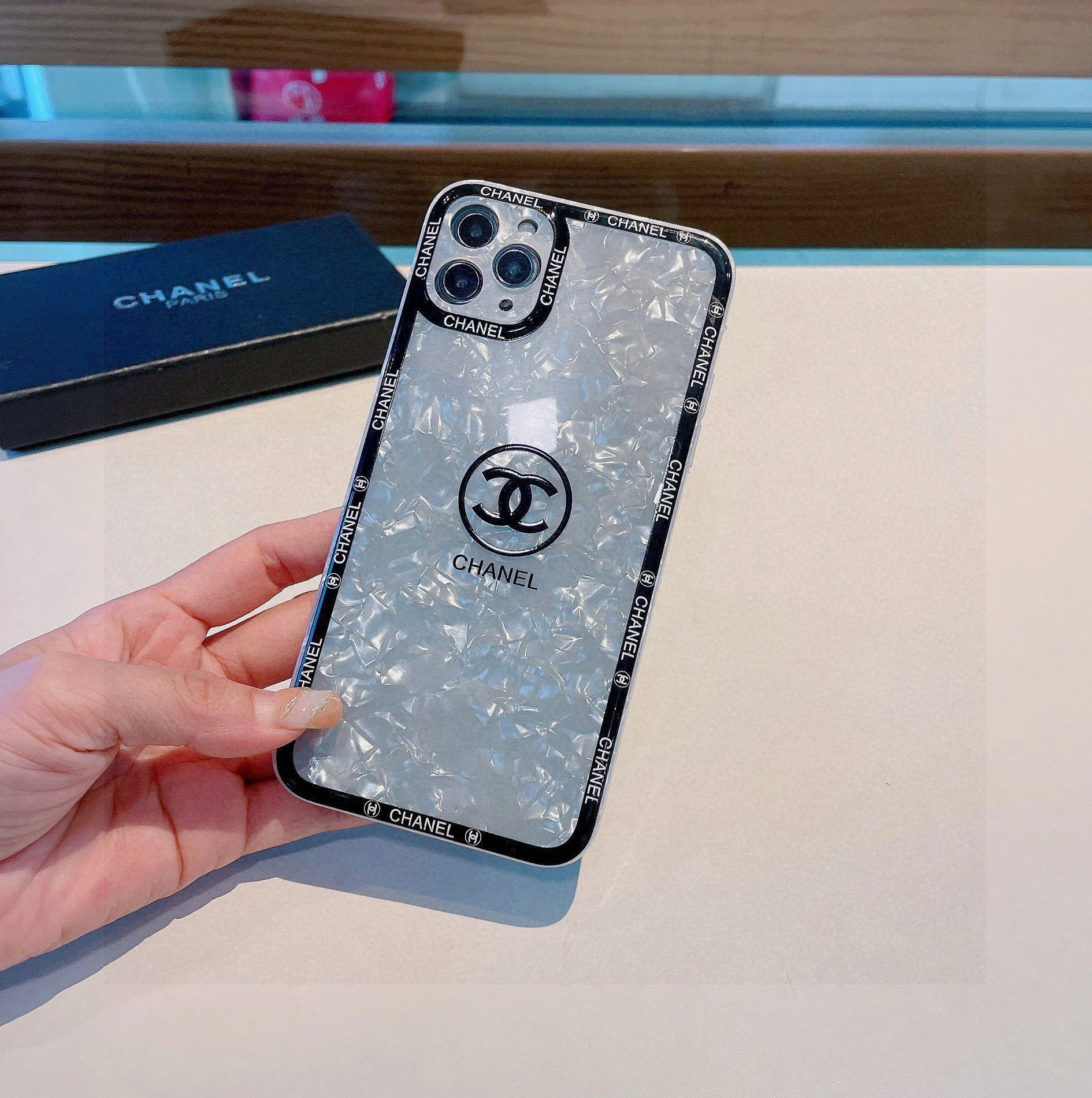 Durable 3751 Chanel iPhone Case