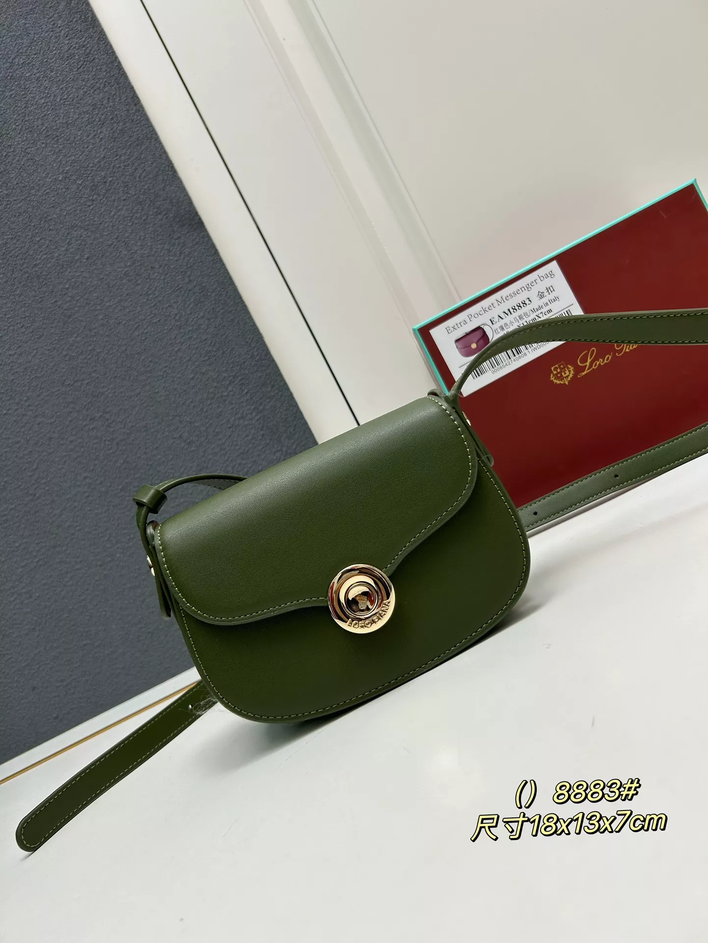 Durable 3934 Loro Piana AAA Quality Messenger Bags For Women