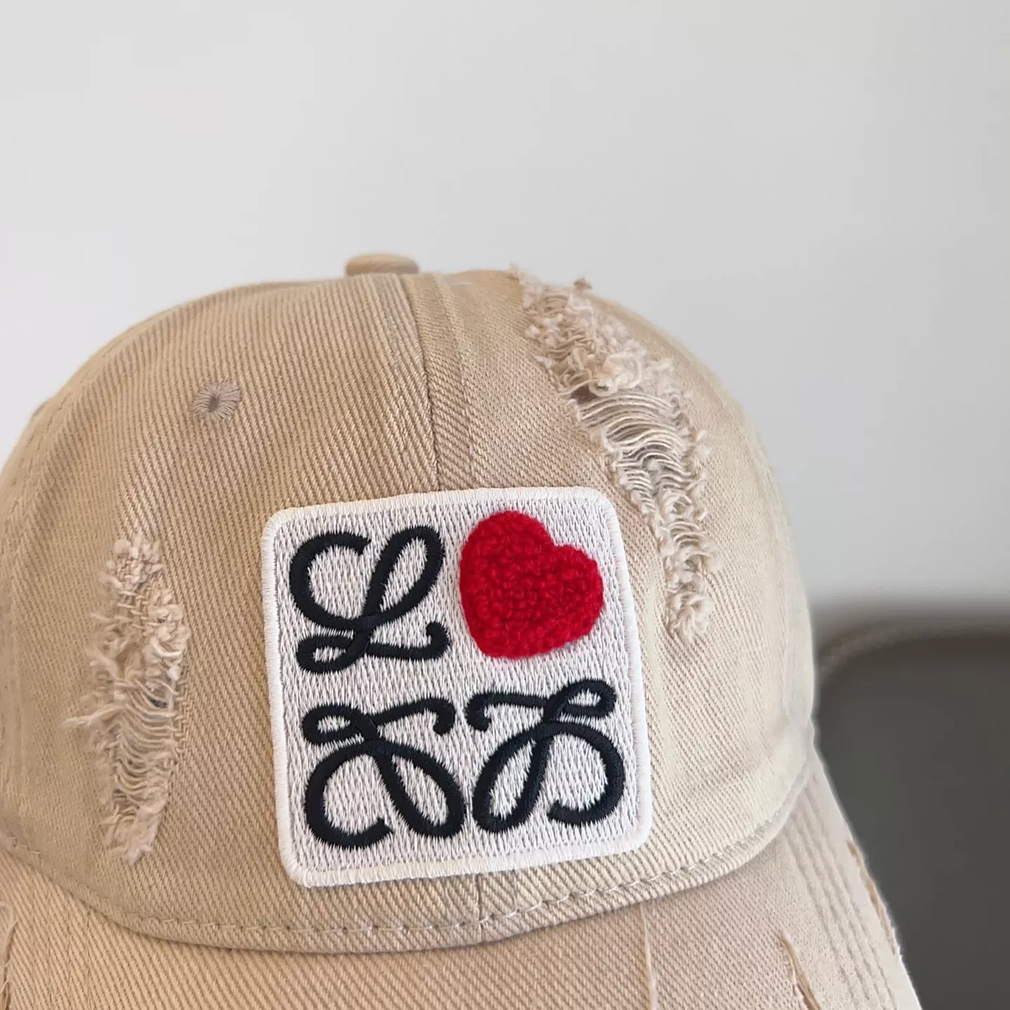 Durable 3939 LOEWE Caps