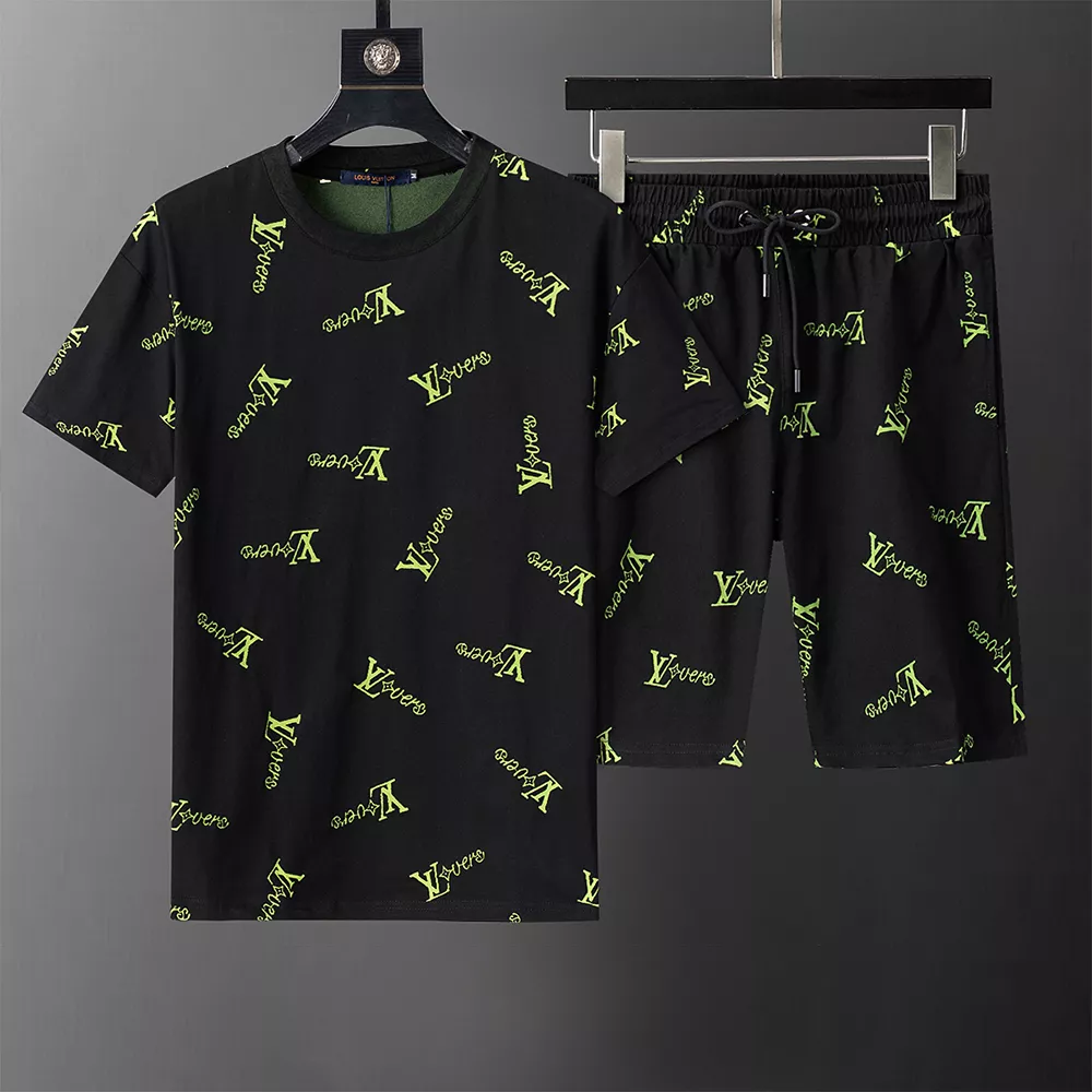 Durable 3954 Louis Vuitton LV Tracksuits Short Sleeved For Men