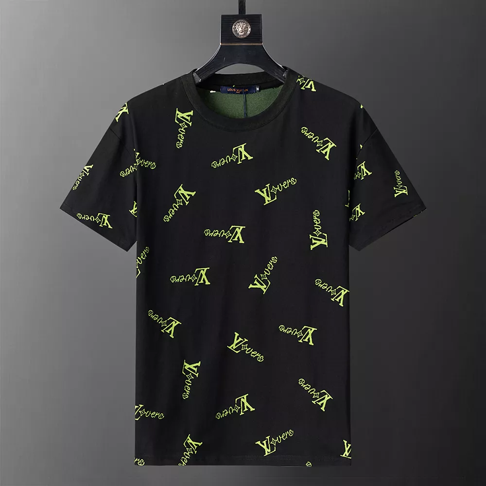 Durable 3954 Louis Vuitton LV Tracksuits Short Sleeved For Men