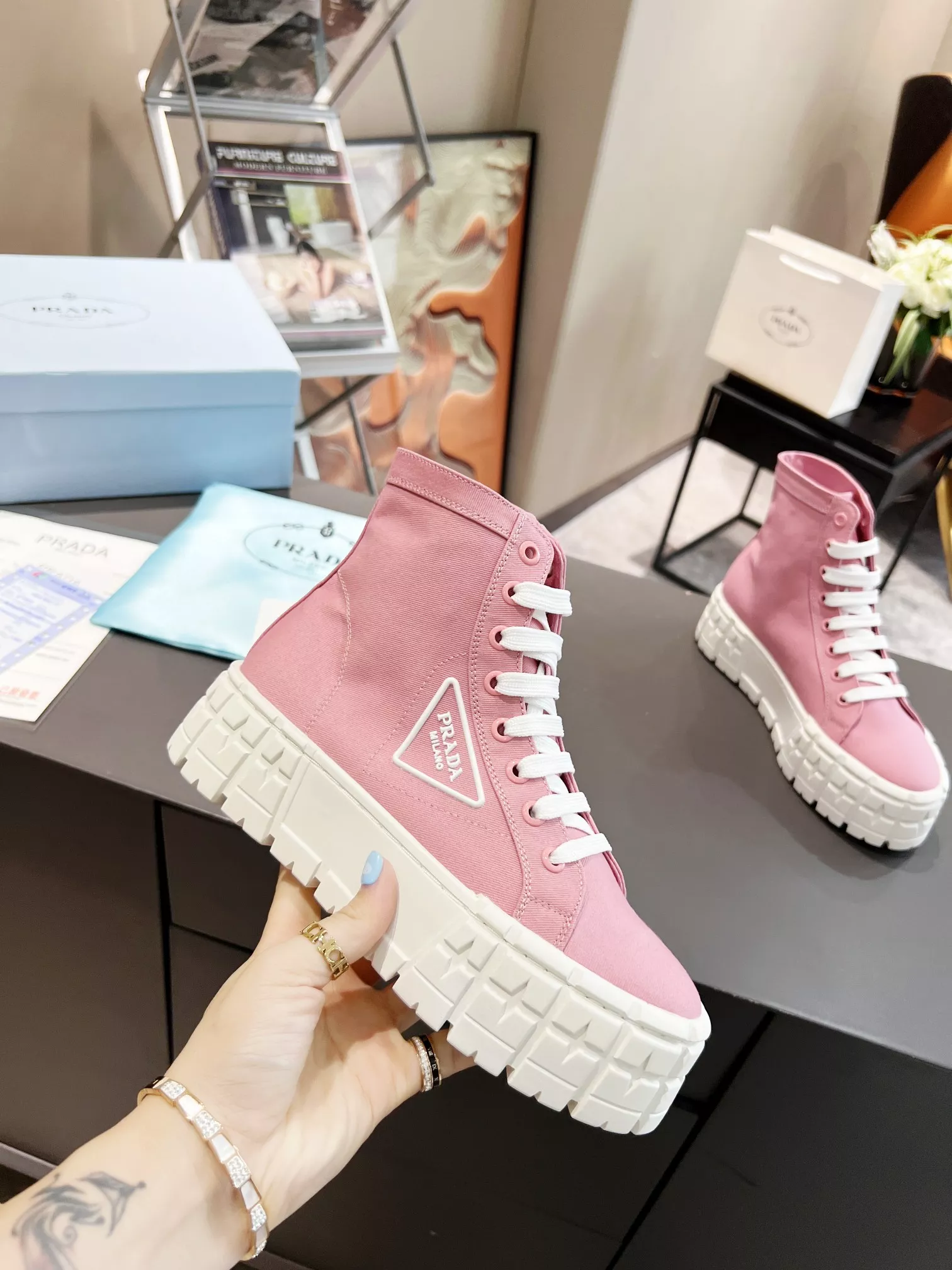 Durable 3975 Prada High Top Shoes For Women
