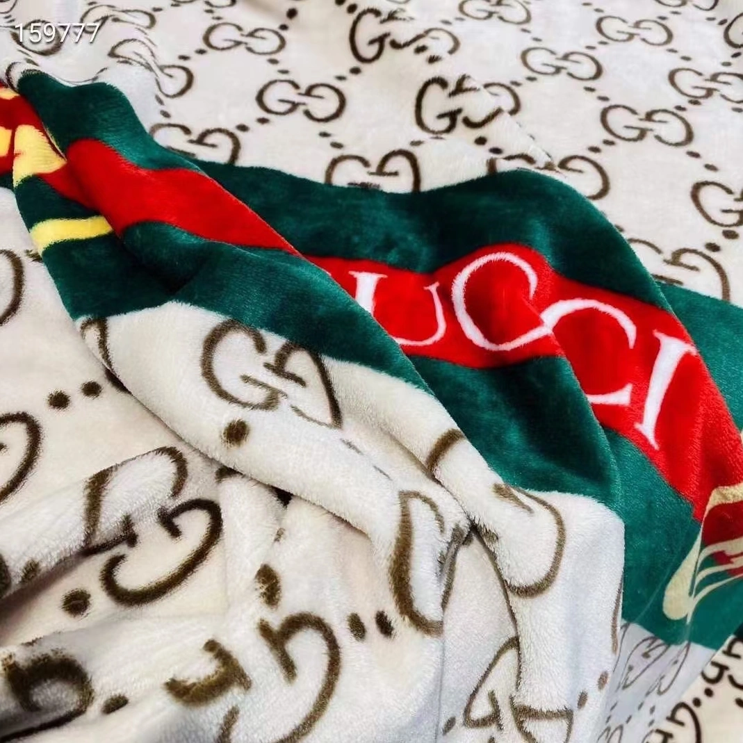 Durable 4030 Gucci Blanket