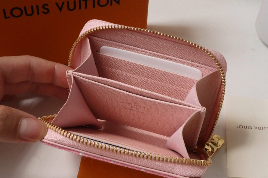 Durable 4122 Louis Vuitton AAA Quality Wallets