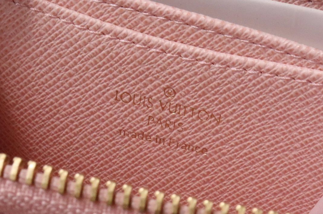 Durable 4122 Louis Vuitton AAA Quality Wallets