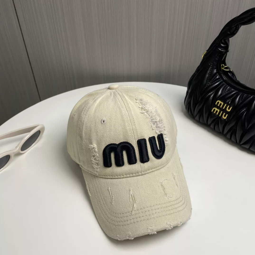 Durable 4170 MIU MIU Caps