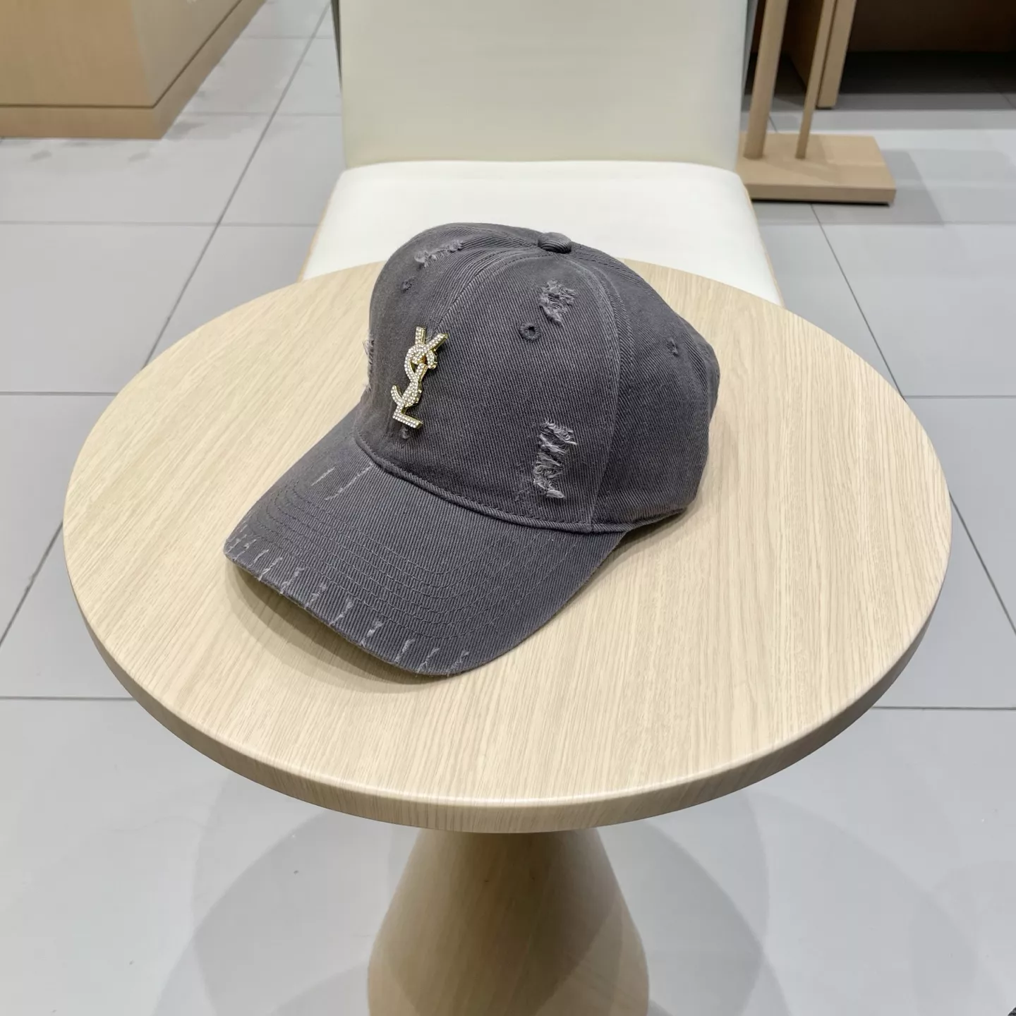 Durable 4182 Yves Saint Laurent YSL Caps