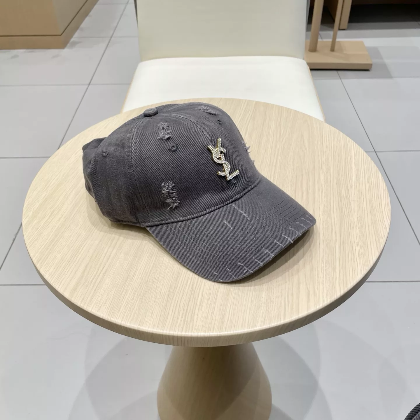 Durable 4182 Yves Saint Laurent YSL Caps