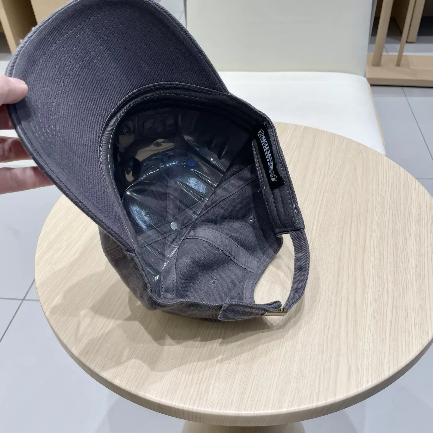 Durable 4182 Yves Saint Laurent YSL Caps