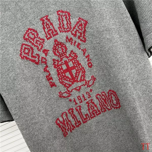 Durable 4192 Prada T-Shirts Short Sleeved For Men
