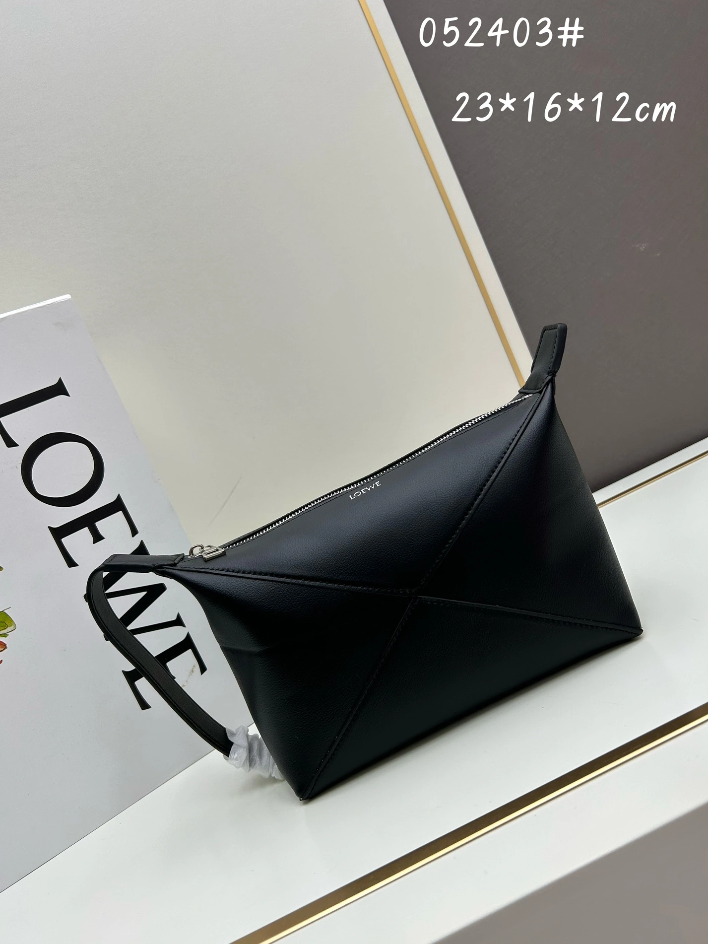 Durable 4210 LOEWE AAA Quality Handbags For Women