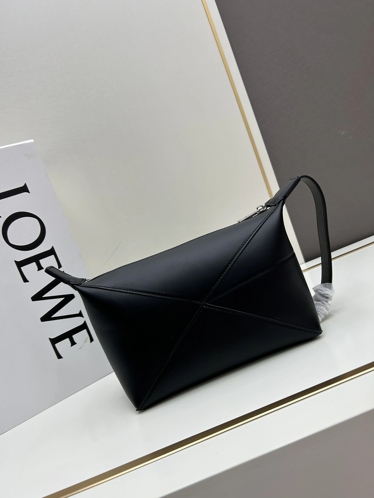 Durable 4210 LOEWE AAA Quality Handbags For Women