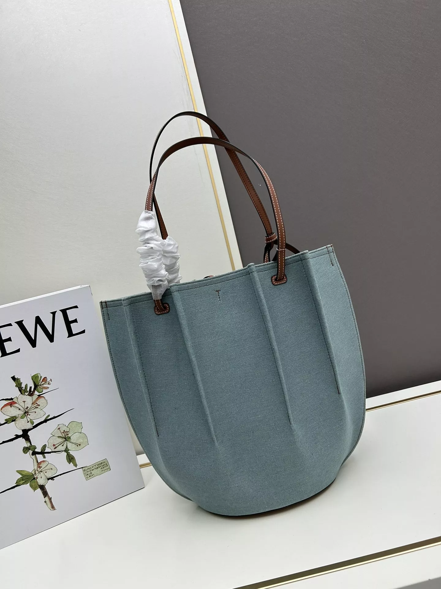 Durable 4210 LOEWE AAA Quality Shoulder Bags For Women