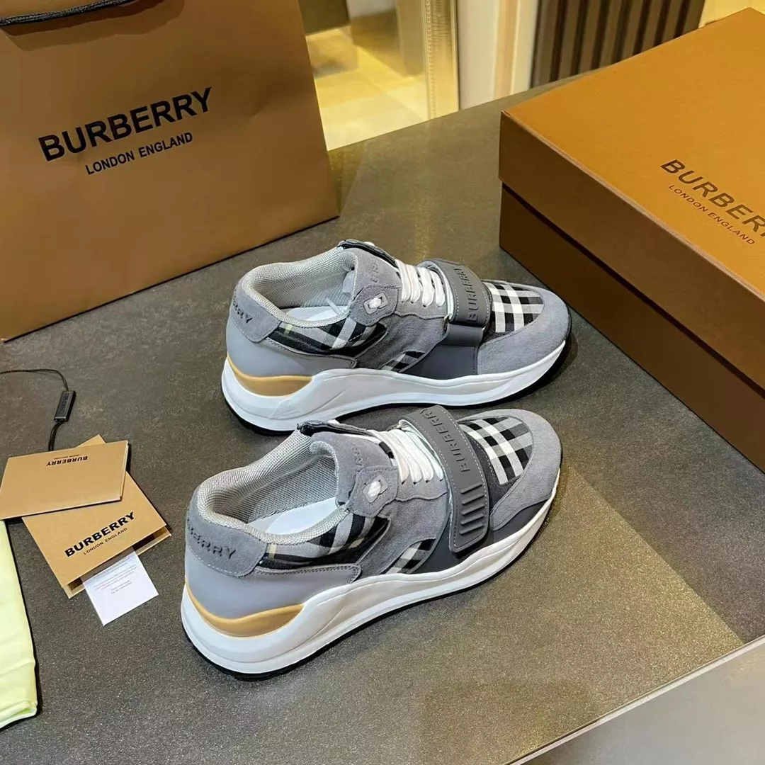 Durable 4254 Burberry Casual Shoes For Men