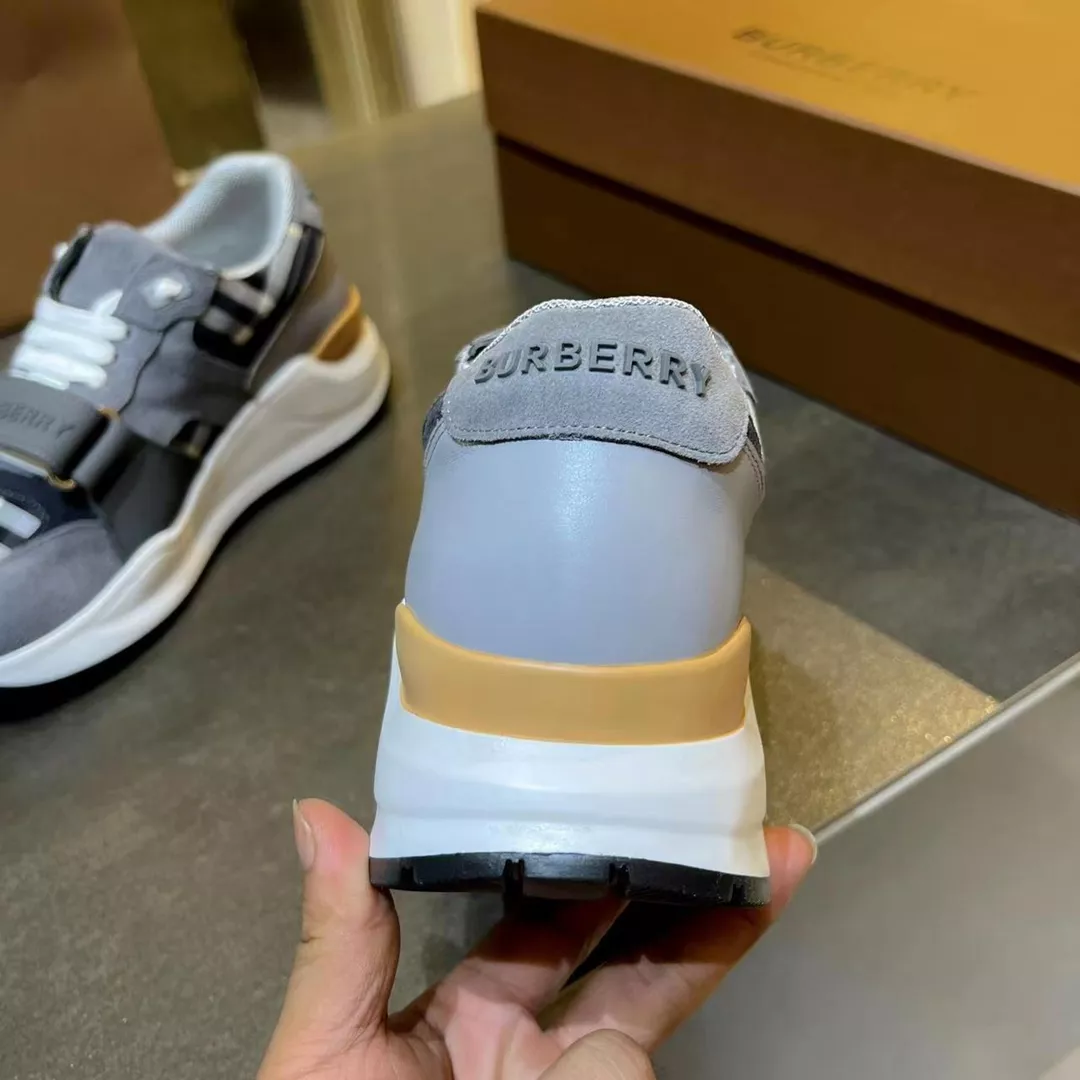 Durable 4254 Burberry Casual Shoes For Men
