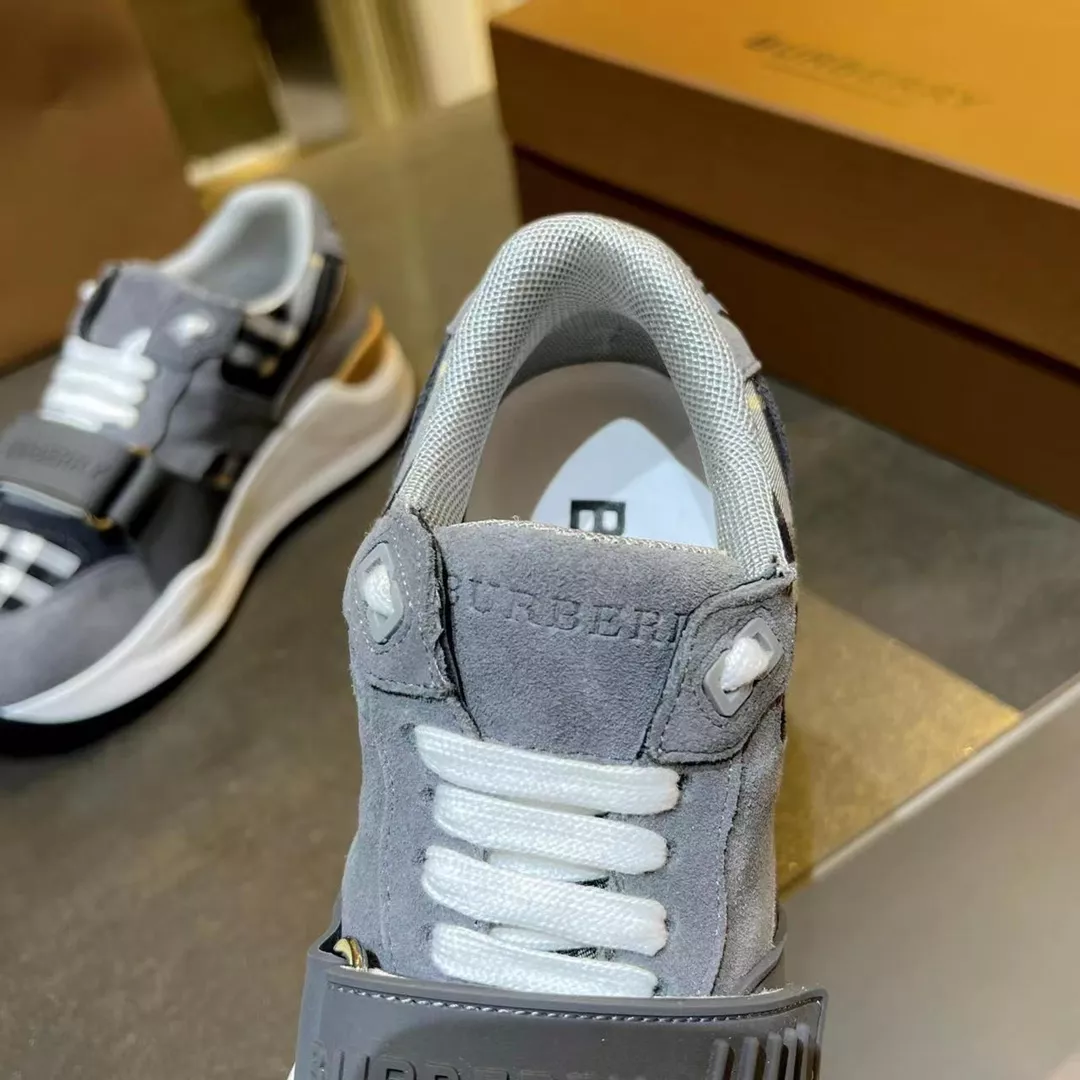 Durable 4254 Burberry Casual Shoes For Men