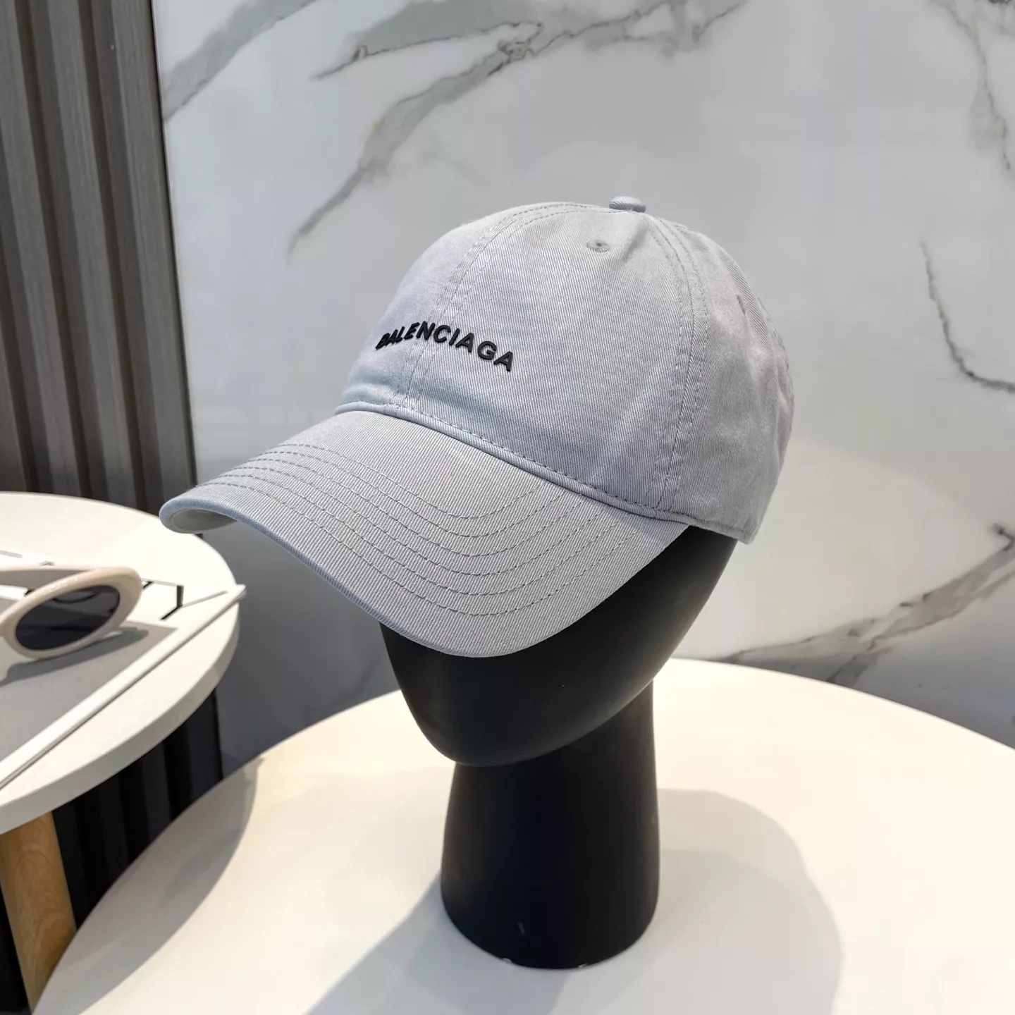 Durable 4279 Balenciaga Caps