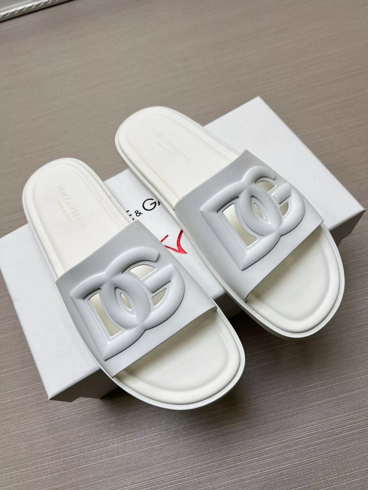 Durable 4323 Dolce & Gabbana D&G Slippers For Men