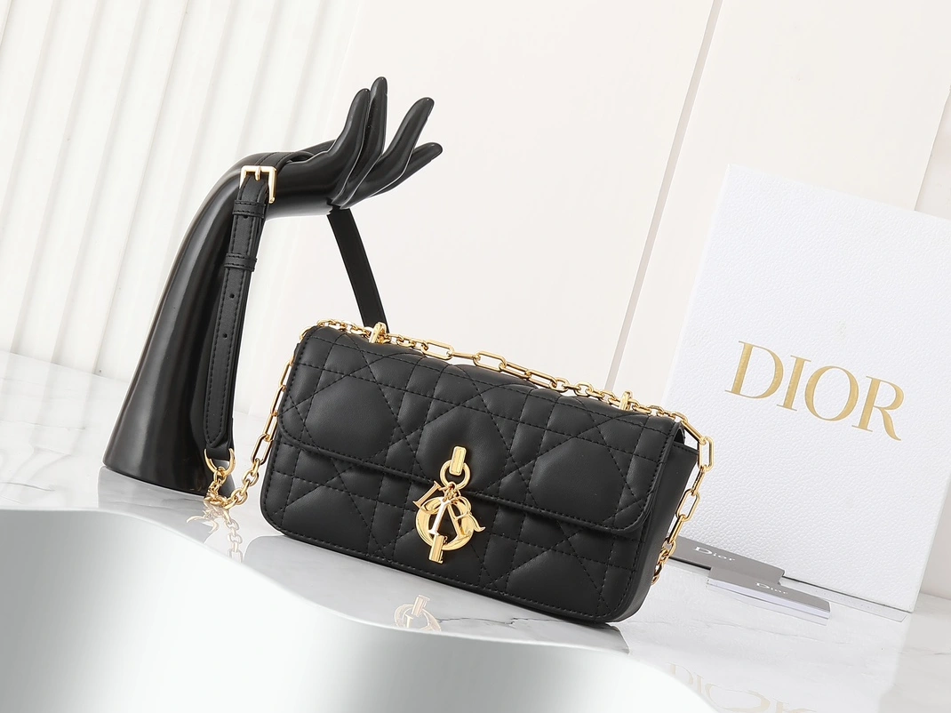 Durable 4365 Christian Dior AAA Quality Messenger Bags For Women