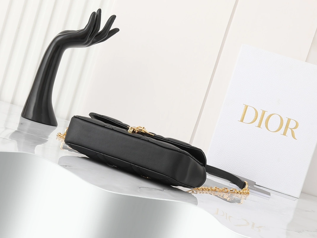 Durable 4365 Christian Dior AAA Quality Messenger Bags For Women