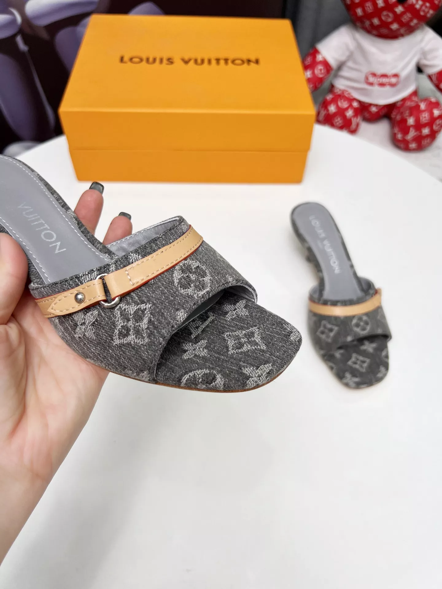 Durable 4392 Louis Vuitton Slippers For Women