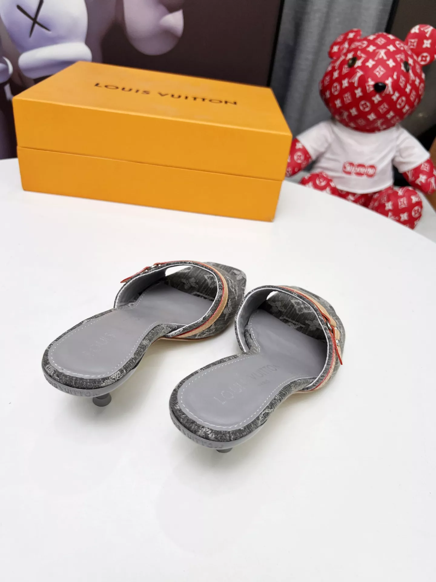 Durable 4392 Louis Vuitton Slippers For Women