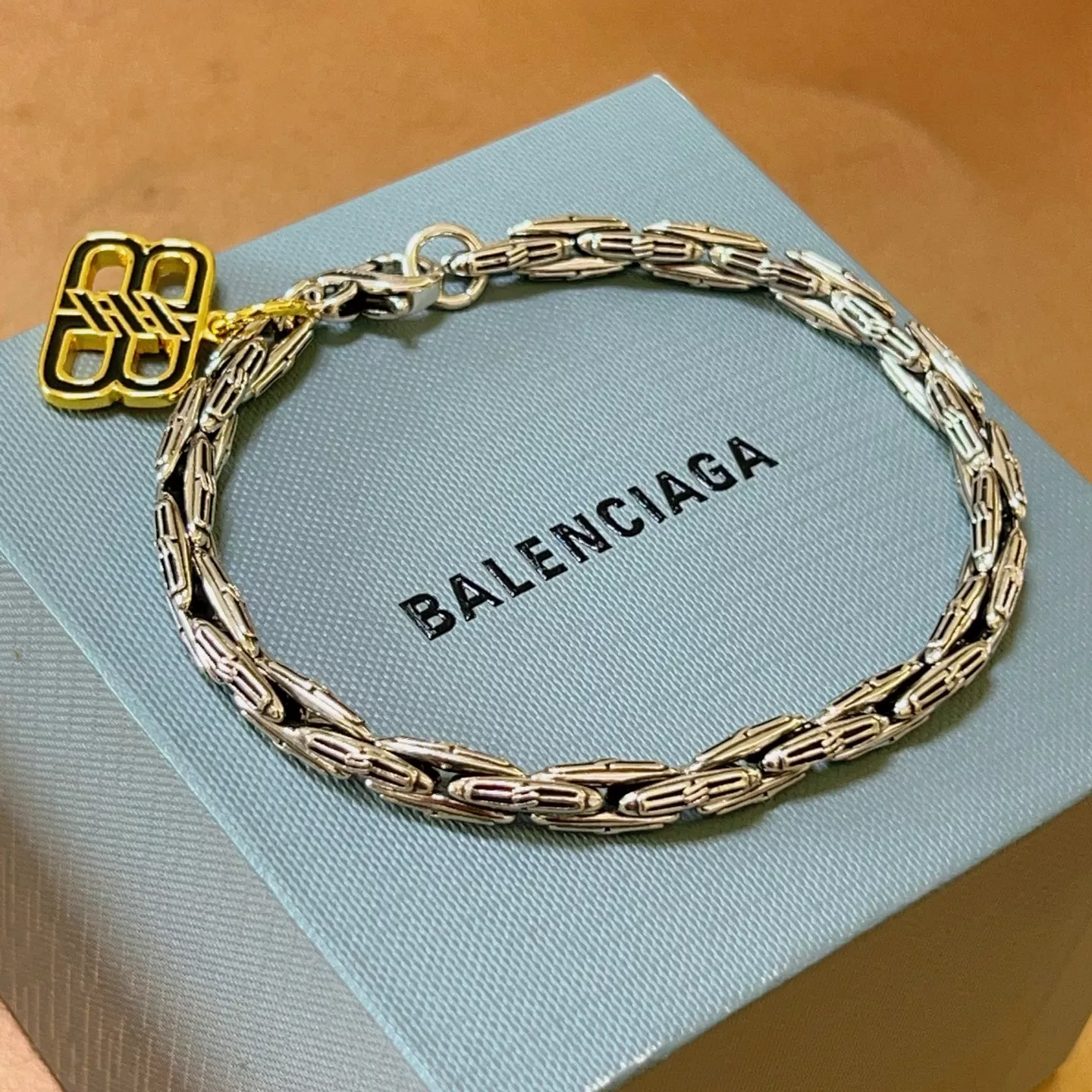 Durable 4477 Balenciaga Bracelets