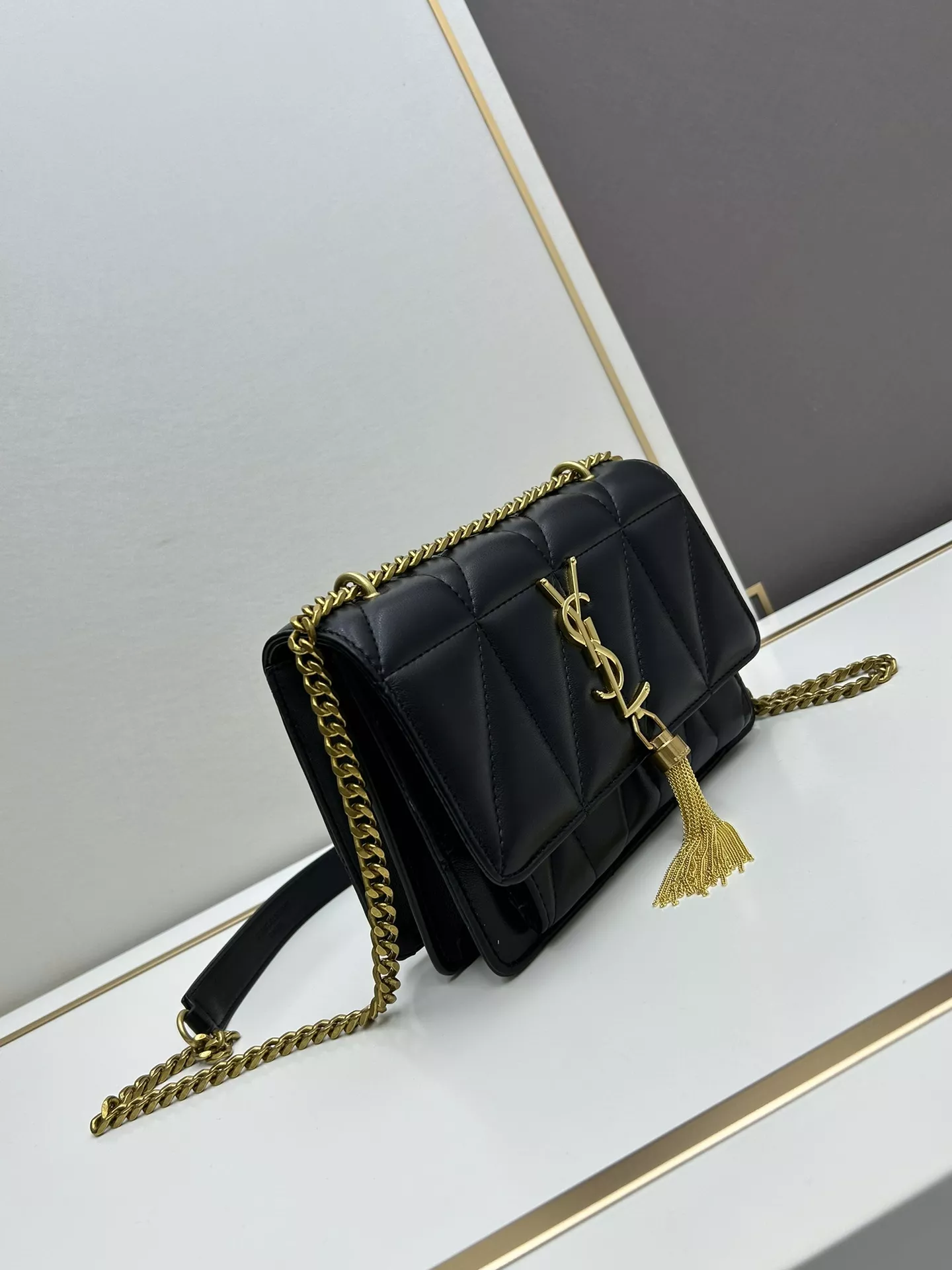 Durable 4534 Yves Saint Laurent YSL AAA Quality Messenger Bags For Women