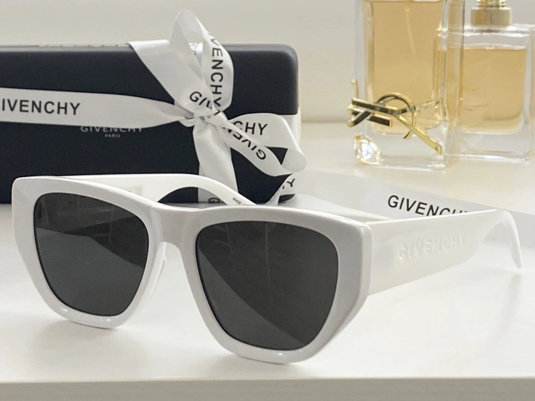 Durable 4572 Givenchy AAA Quality Sunglasses