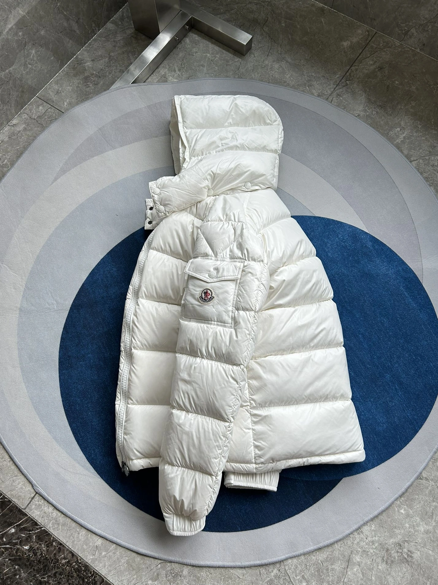Durable 4609 Moncler Down Feather Coat Long Sleeved For Unisex