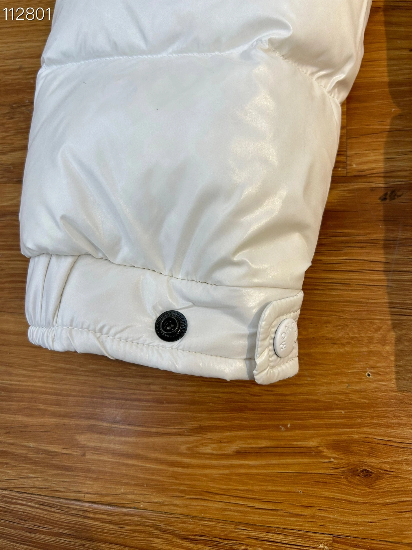 Durable 4609 Moncler Down Feather Coat Long Sleeved For Unisex