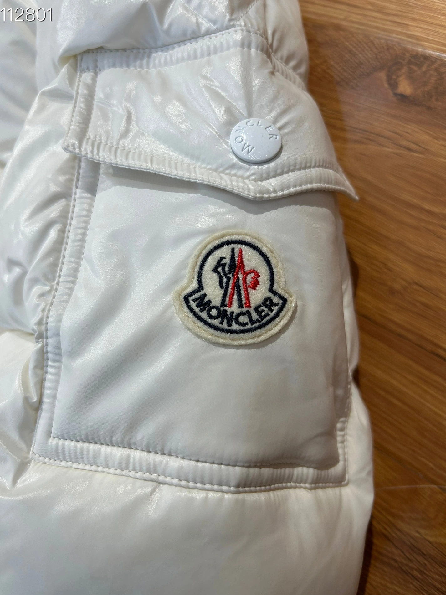 Durable 4609 Moncler Down Feather Coat Long Sleeved For Unisex