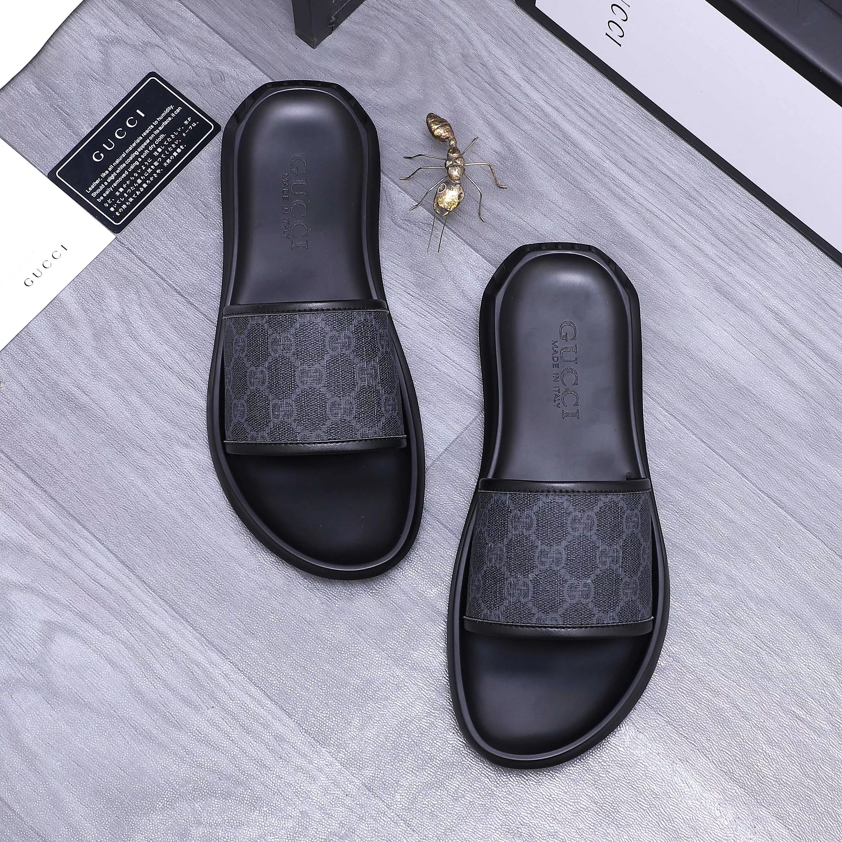 Durable 461 Gucci Slippers For Men