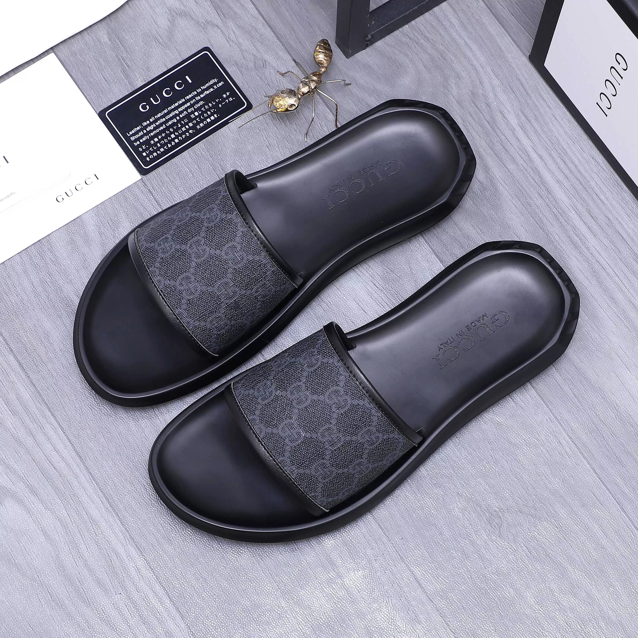 Durable 461 Gucci Slippers For Men