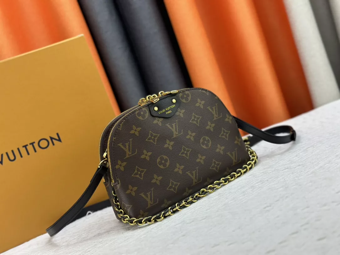 Durable 4771 Louis Vuitton AAA Quality Messenger Bags For Women