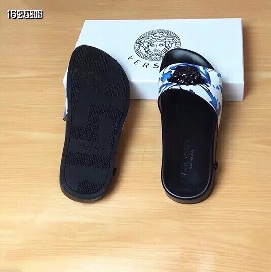 Durable 4800 Versace Slippers For Men