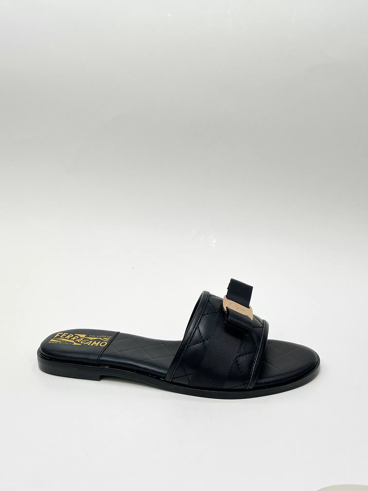 Durable 485 Salvatore Ferragamo Slippers For Women