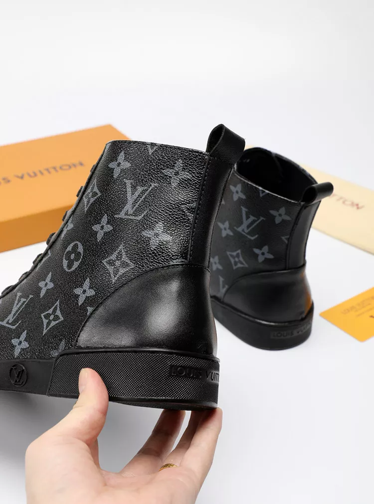 Durable 4939 Louis Vuitton High Tops Shoes For Men