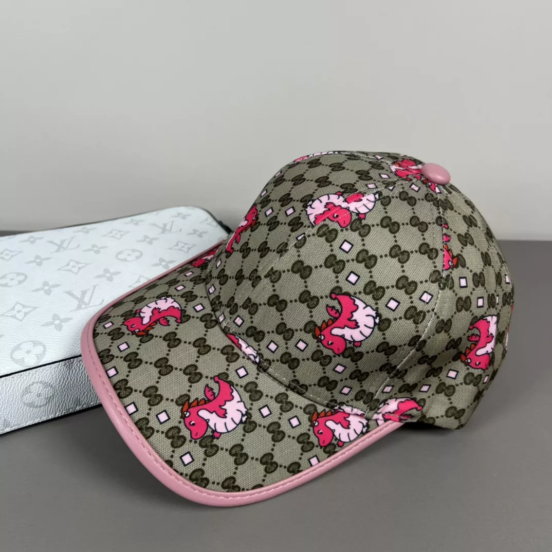 Durable 4966 Gucci Caps
